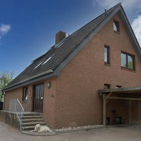 Neustaedter Strasse 79a Duenengras Groemitz