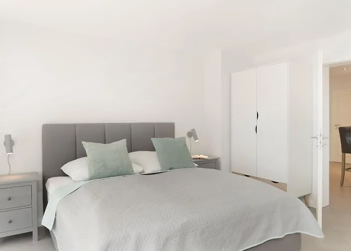 Neustaedter Strasse 79a Duenengras * Grömitz